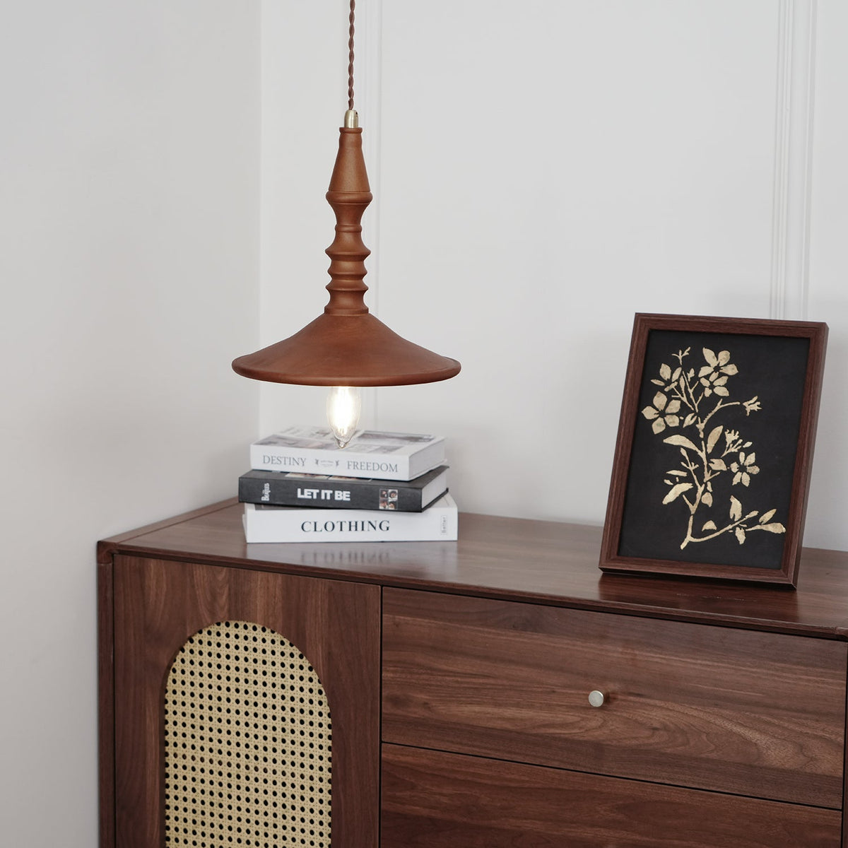 Oreliina lampa wisząca