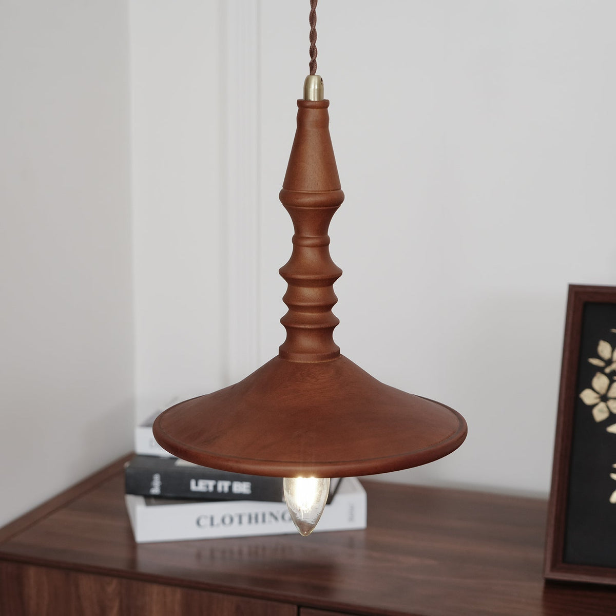 Oreliina lampa wisząca