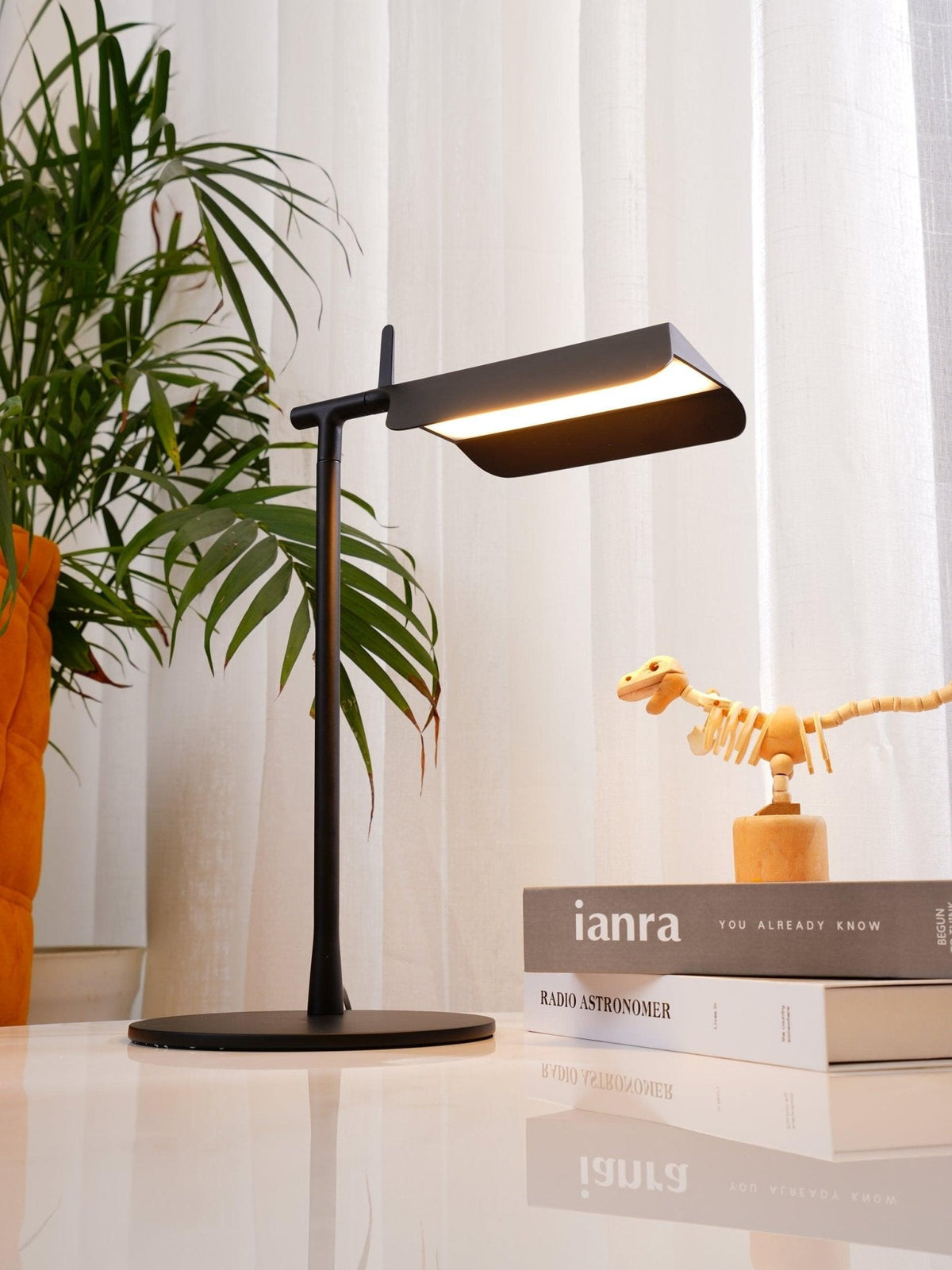 Cilorn minimalistyczna lampa stołowa z akrylu