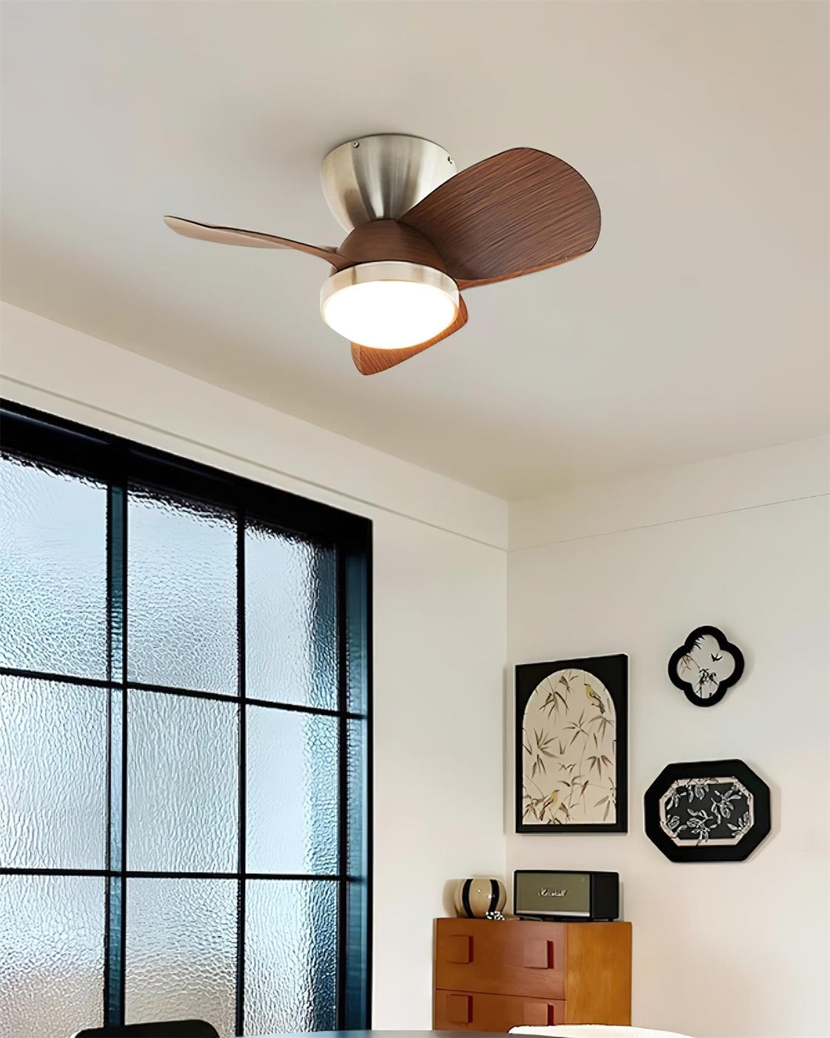 Lioraleria lampa sufitowa z wentylatorem