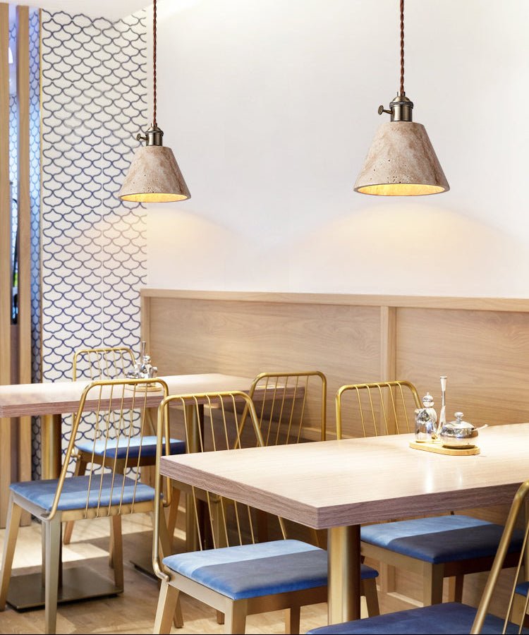 Zestaw lamp wiszących Ralw minimalistyczny ze żłotym Travertynem
