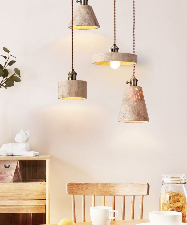 Zestaw lamp wiszących Ralw minimalistyczny ze żłotym Travertynem