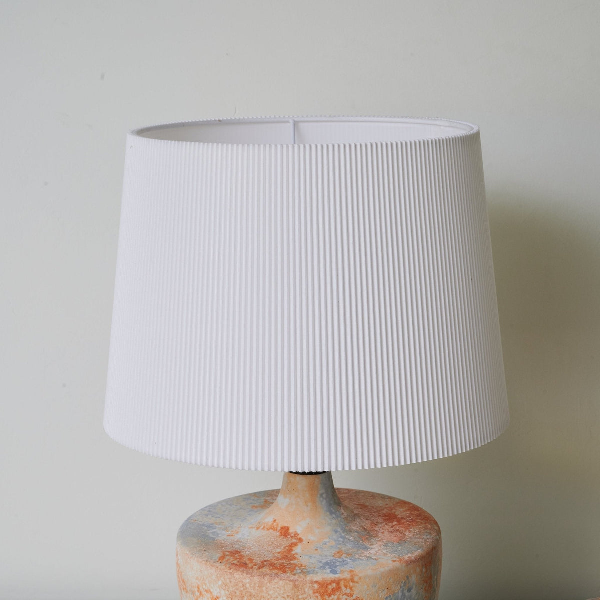 Aubrey nowoczesna lampa stołowa z ceramiką