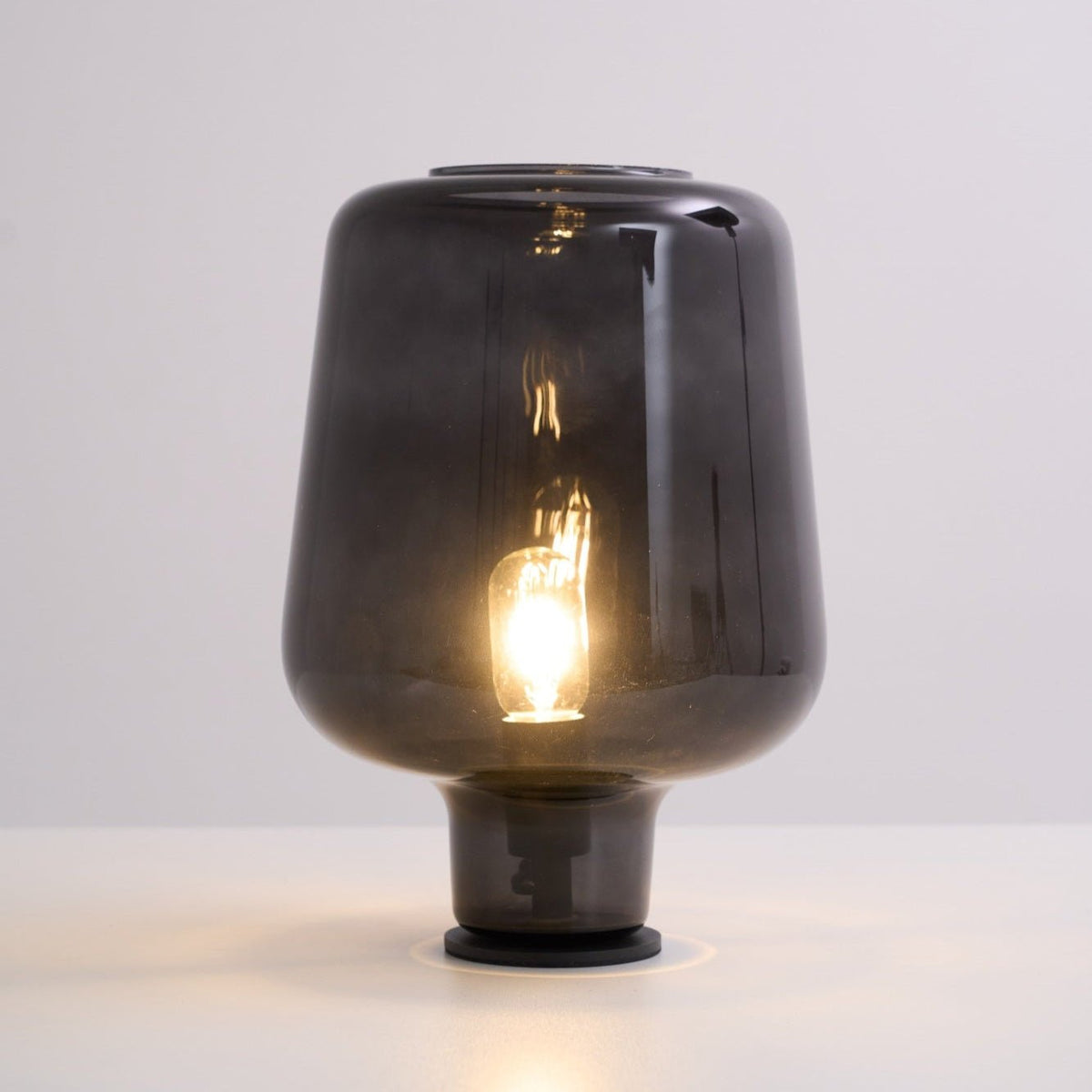 Eanlari nowoczesna lampa stołowa ze szkła