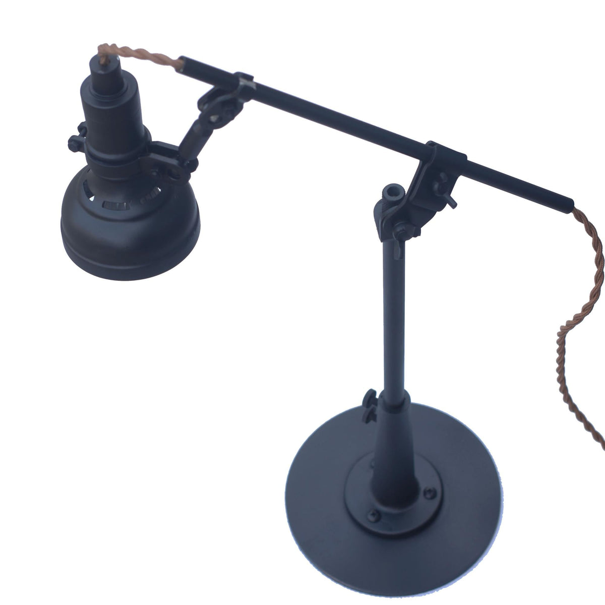 Rivuina lampa stołowa