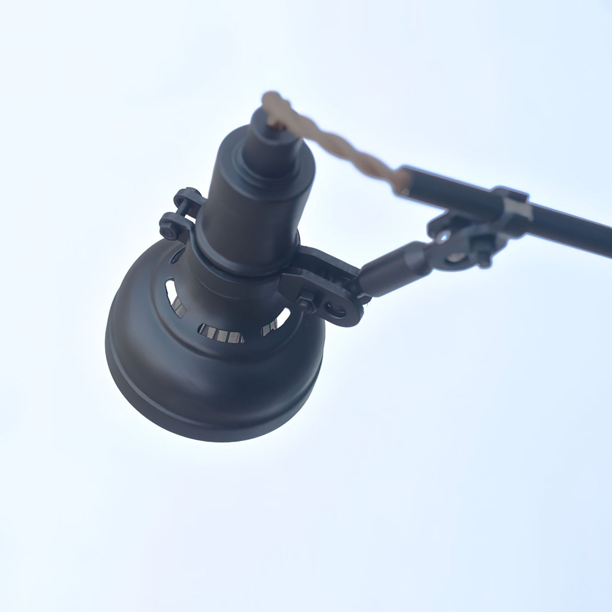 Rivuina lampa stołowa