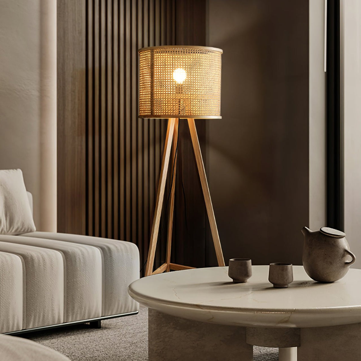 Olsolyra lampa stojąca trójnóg z plecionki rattan