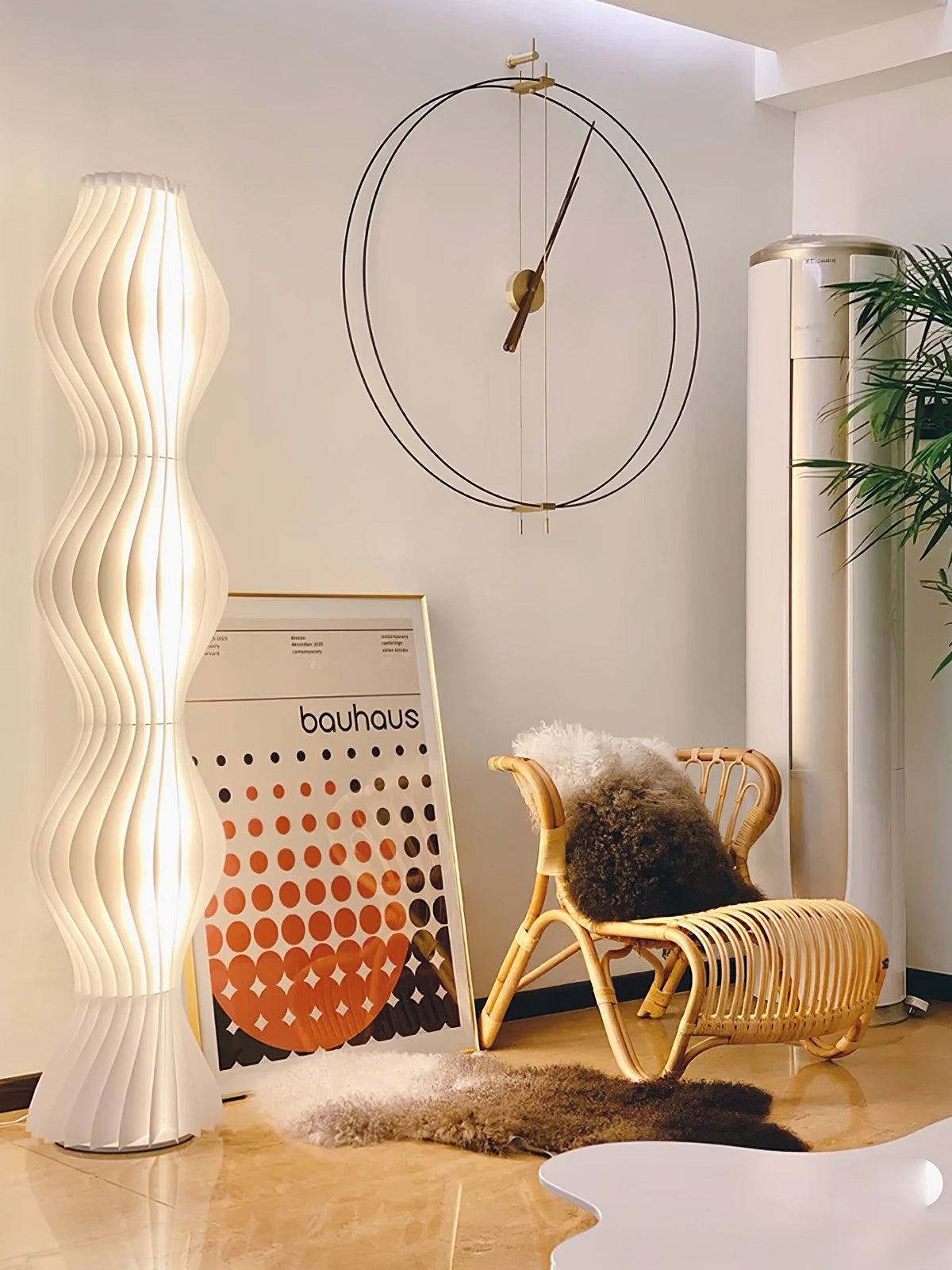 Dotha nowoczesna lampa stojąca