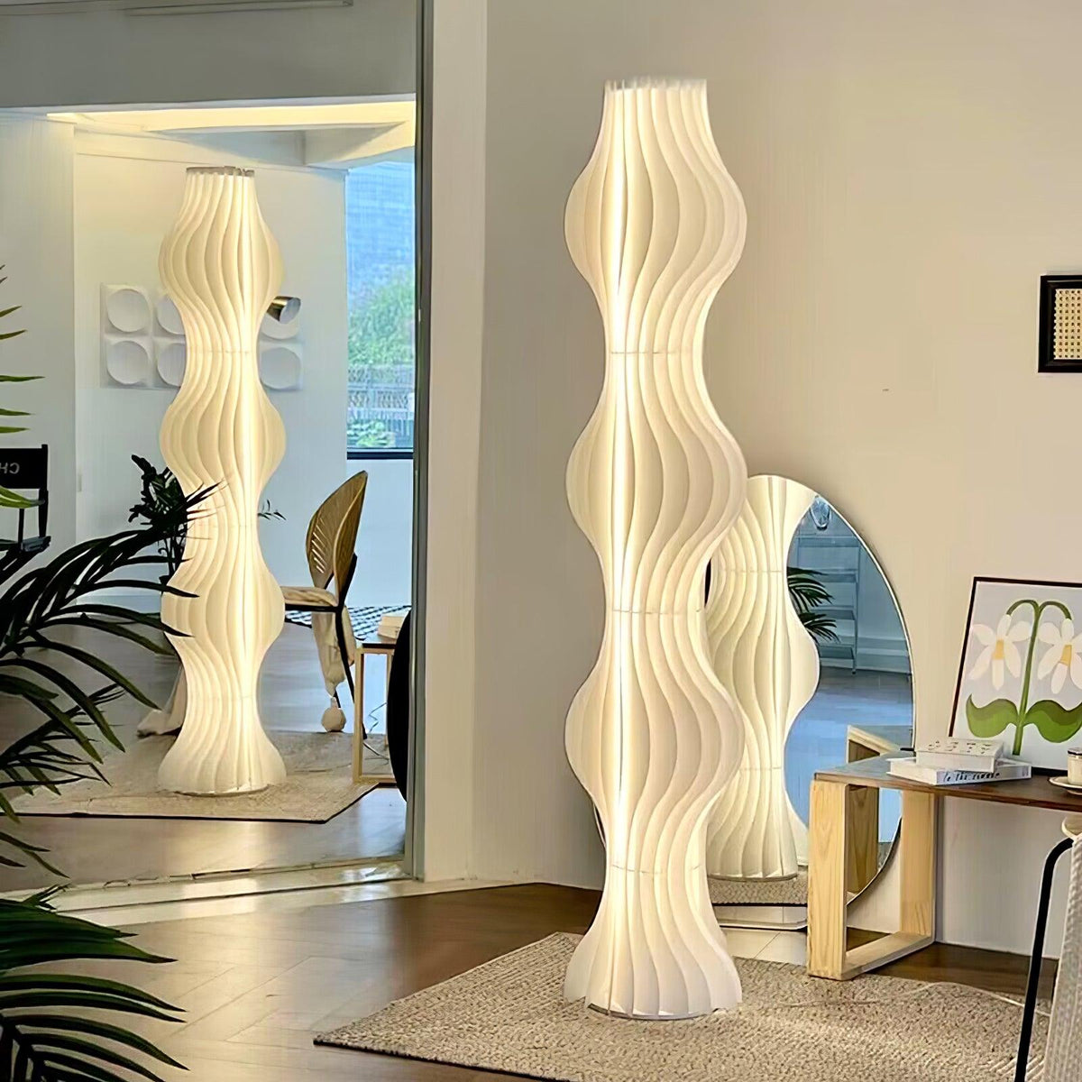 Dotha nowoczesna lampa stojąca