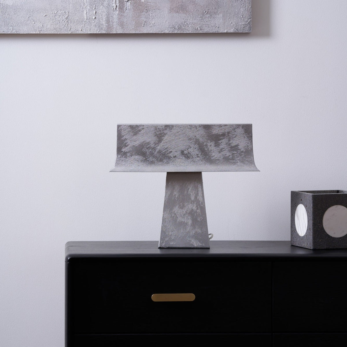 Lampa stołowa Slate minimalistyczna ze starożytnej stali nierdzewnej