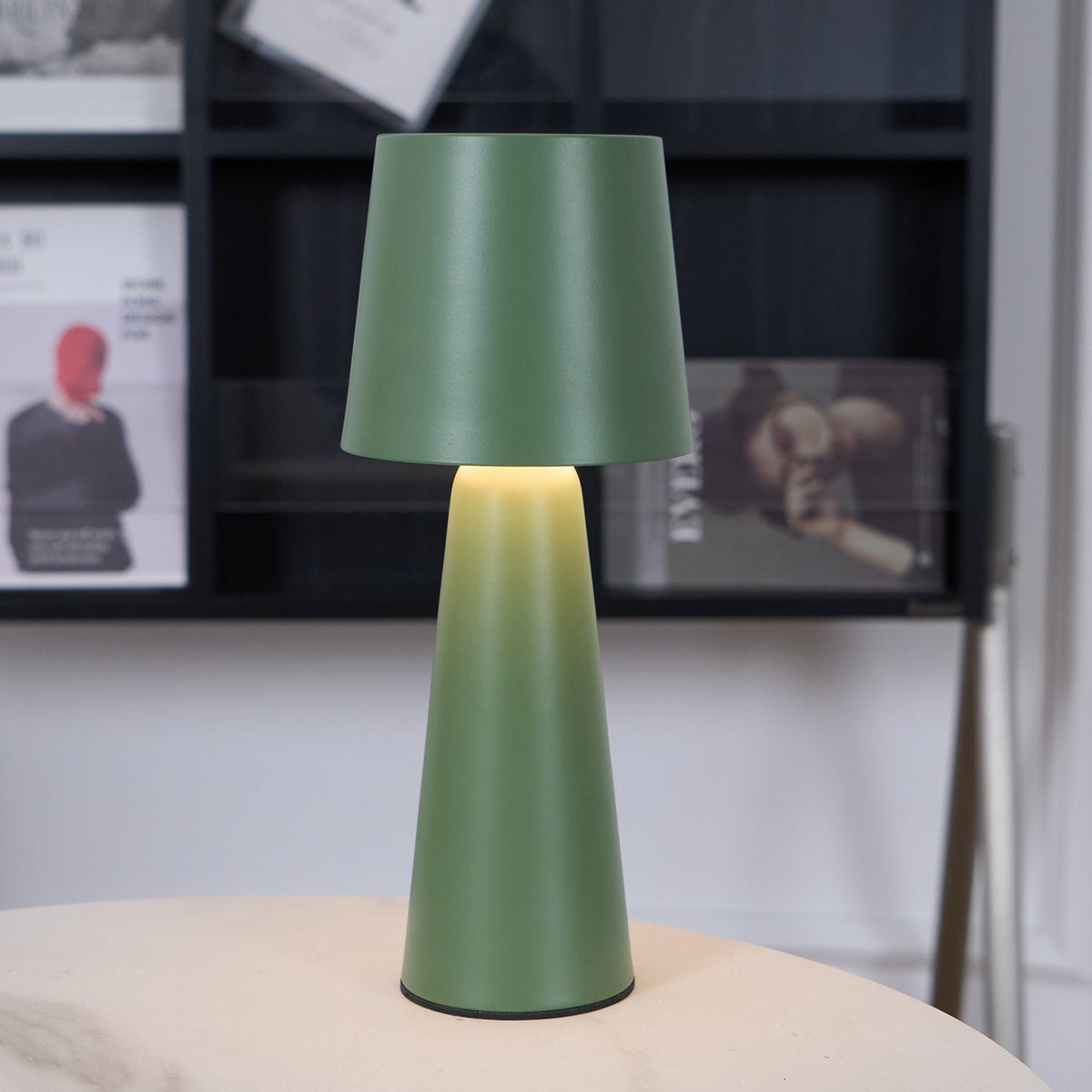 Cloey lampa stołowa