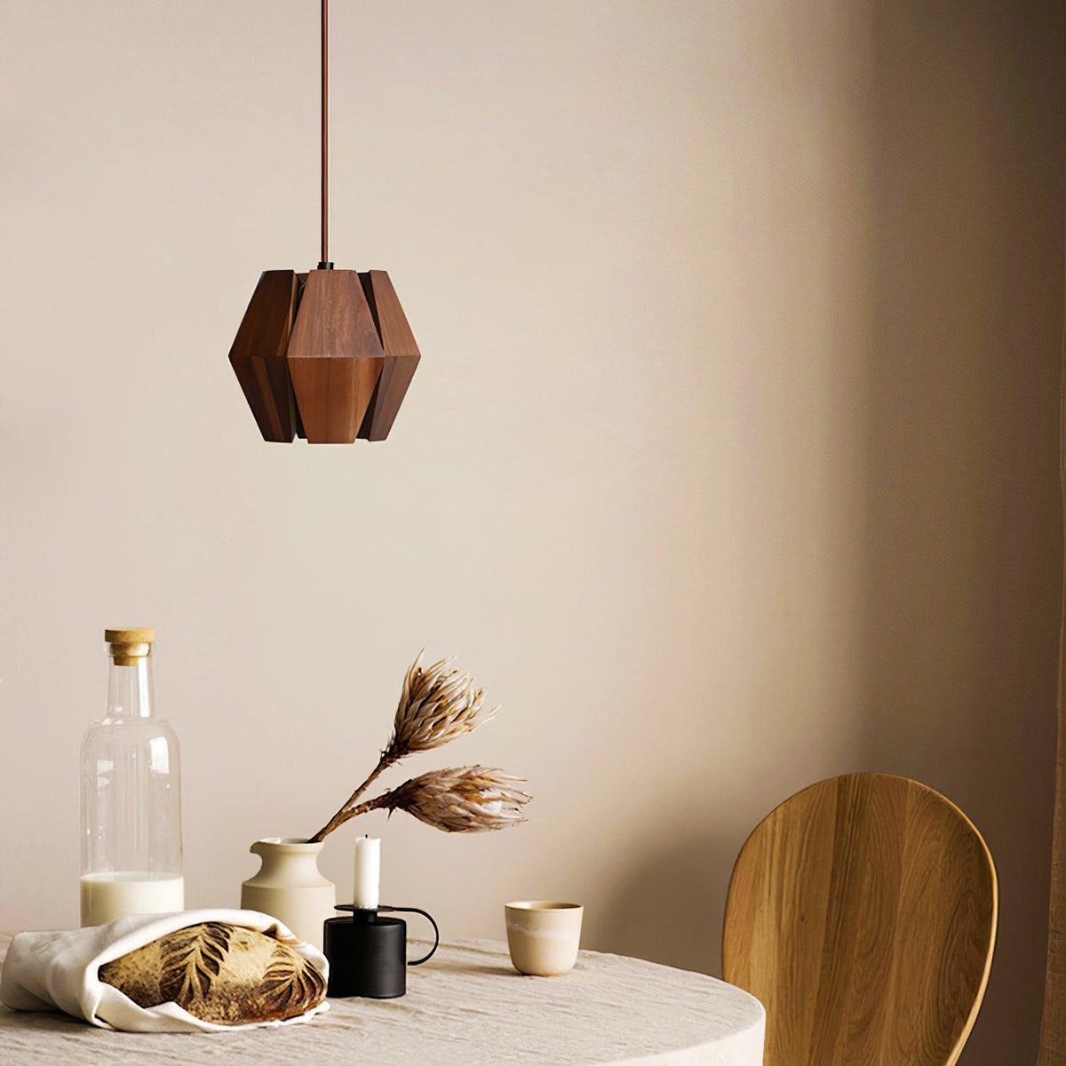 Miro lampa wisząca z geometrycznym kloszem drewnianym ciepłe światło nordycki minimalistyczny akcent