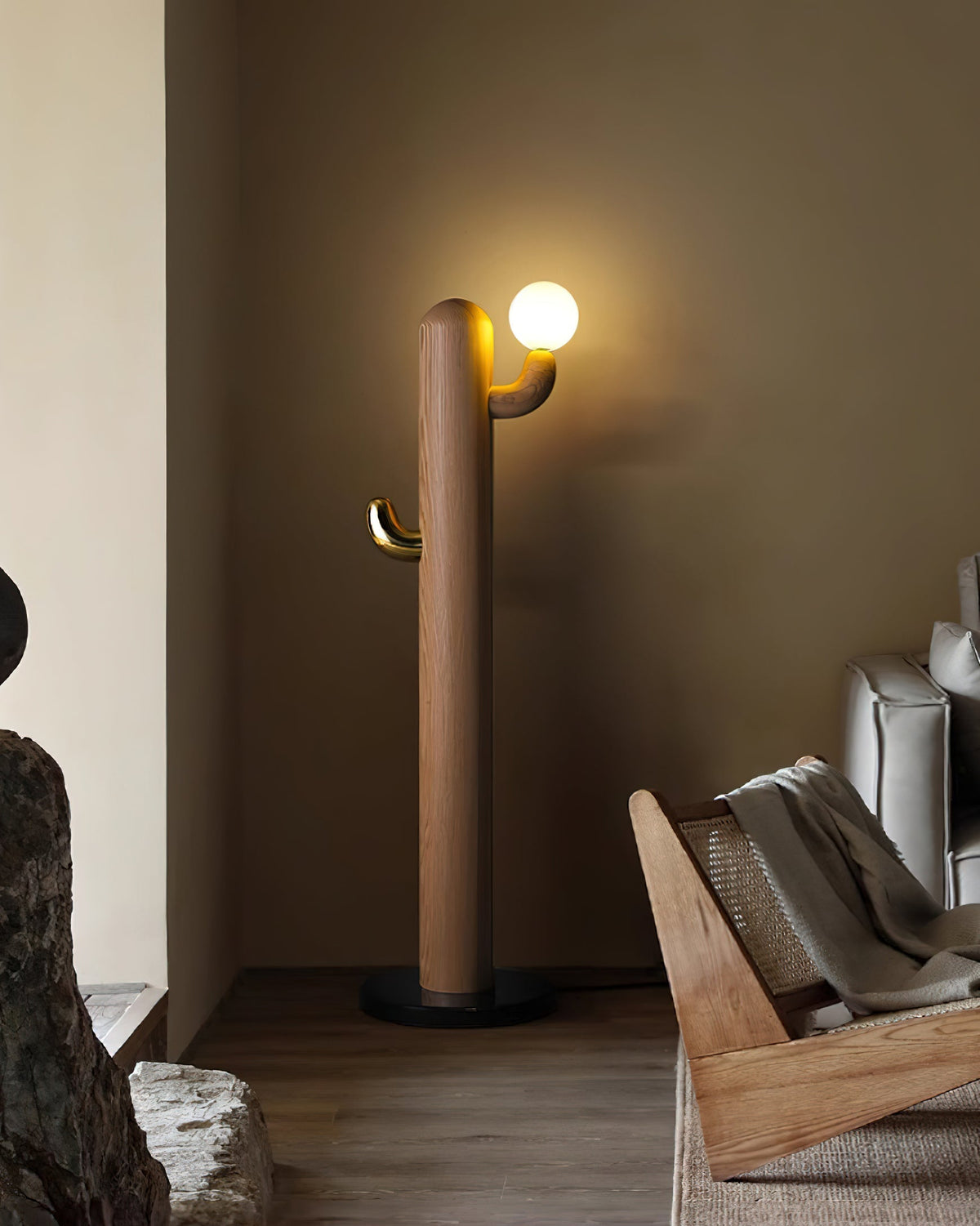 Caltus lampa stojąca