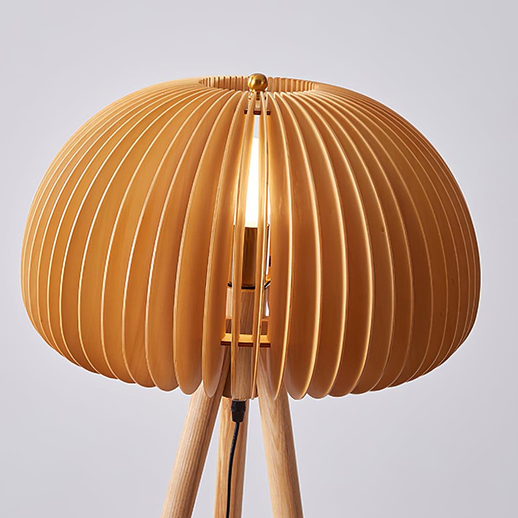 Zetalyre lampa stojąca na trójnogu drewniana