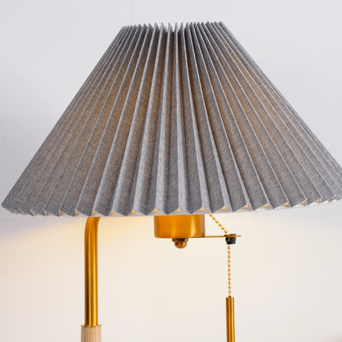 Vellain retro lampa stołowa