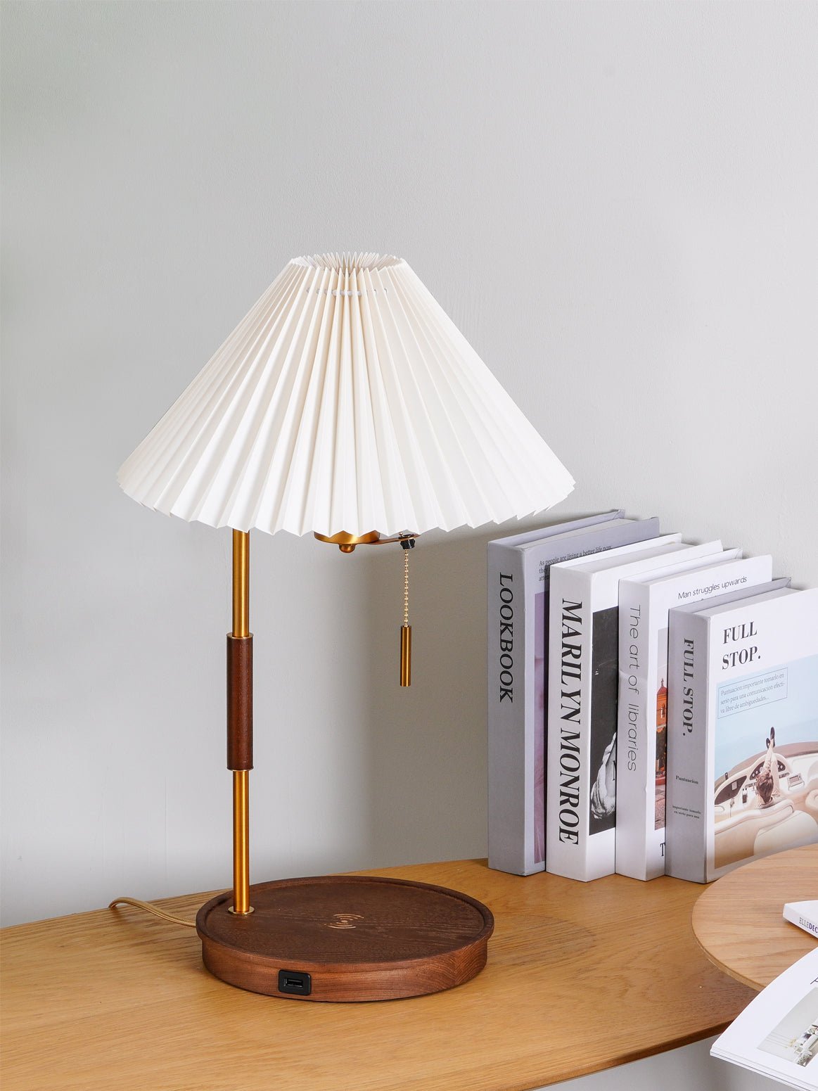 Vellain retro lampa stołowa