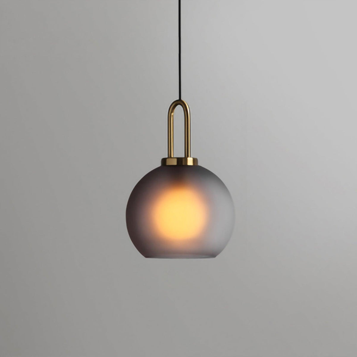 Eirisina lampa wisząca Pendulum ze szkła